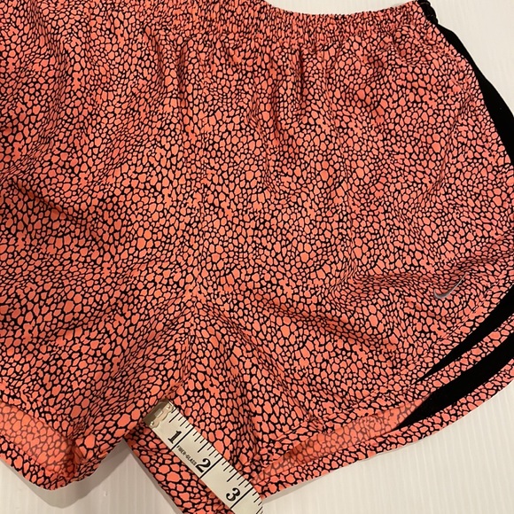 Nike Dri-Fit Running Shorts w/Pocket Brief Womens Size Large Coral/ Black - Picture 13 of 13